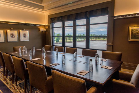 Yering Gorge Cottages - Holiday Sunshine Coast 15