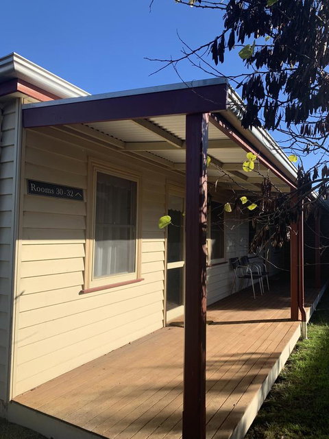 Dunkeld Studio Accommodation - Sunshine Coast Tourism 3