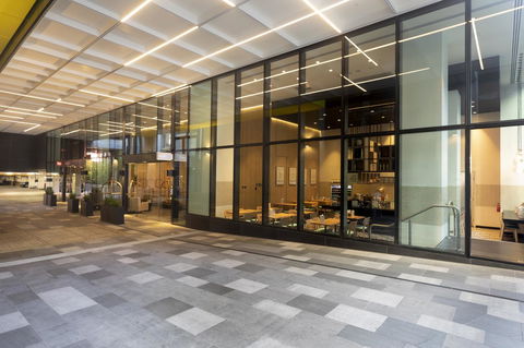 Ibis Melbourne Central - Sunshine Coast Tourism 28