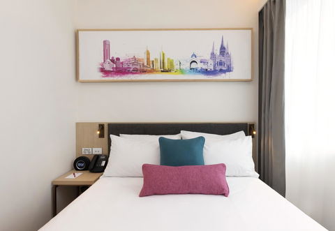 Ibis Melbourne Central - Sunshine Coast Tourism 36