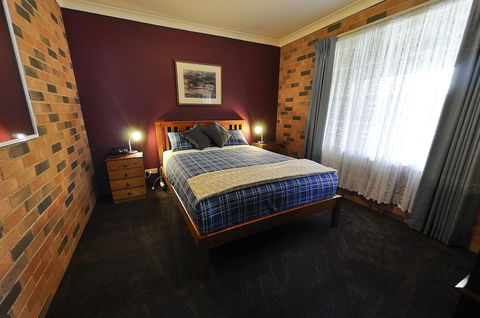 Greenvale Holiday Units - Sunshine Coast Tourism 8