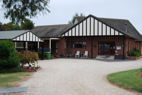 Greenvale Holiday Units - Sunshine Coast Tourism 4