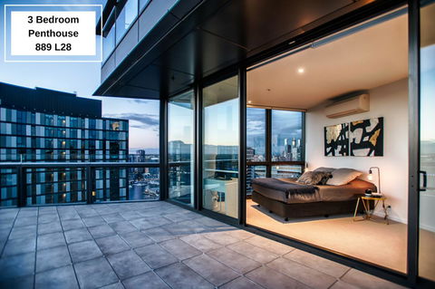 Orange Stay Apartments - Holiday Sunshine Coast 13