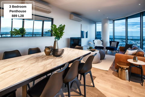 Orange Stay Apartments - Holiday Sunshine Coast 10