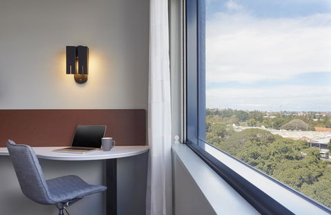 Holiday Inn Express Melbourne Southbank, An IHG Hotel - Sunshine Coast Tourism 15
