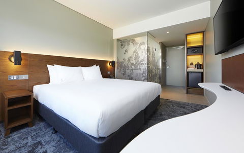 Holiday Inn Express Melbourne Southbank, An IHG Hotel - Sunshine Coast Tourism 33