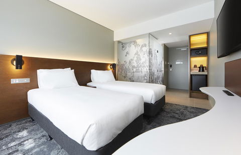 Holiday Inn Express Melbourne Southbank, An IHG Hotel - Sunshine Coast Tourism 14