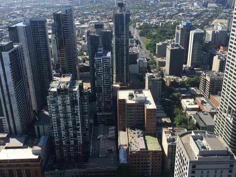Melbourne SkyHigh Apartments - Sunshine Coast Tourism 33