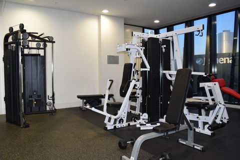 Melbourne SkyHigh Apartments - Sunshine Coast Tourism 23