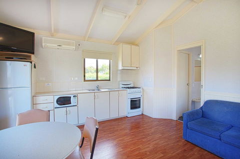Discovery Parks - Warrnambool - Sunshine Coast Tourism 4