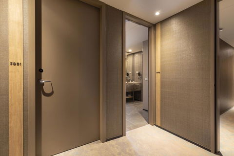 Novotel Melbourne Central - Sunshine Coast Tourism 34