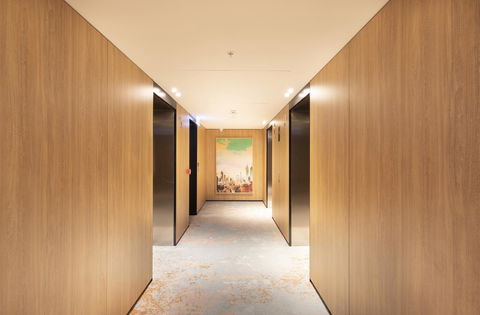 Novotel Melbourne Central - Sunshine Coast Tourism 39