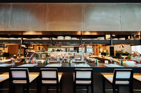 Novotel Melbourne Central - Sunshine Coast Tourism 18