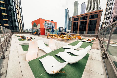 Nomads Melbourne Backpackers - Sunshine Coast Tourism 4