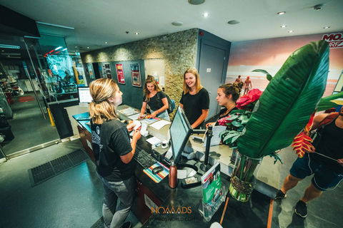 Nomads Melbourne Backpackers - Sunshine Coast Tourism 5
