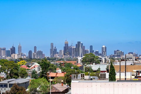 Artel Apartments Brunswick - Sunshine Coast Tourism 1