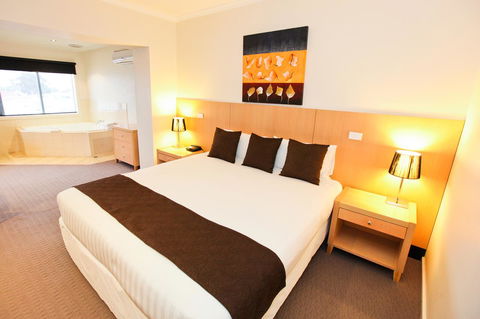 Mercure Hotel Mildura - Sunshine Coast Tourism 12