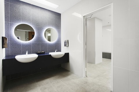 Mercure Melbourne Albert Park - Holiday Sunshine Coast 17