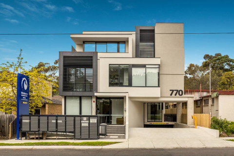 Whitehorse Apartments Hotel - Sunshine Coast Tourism 36