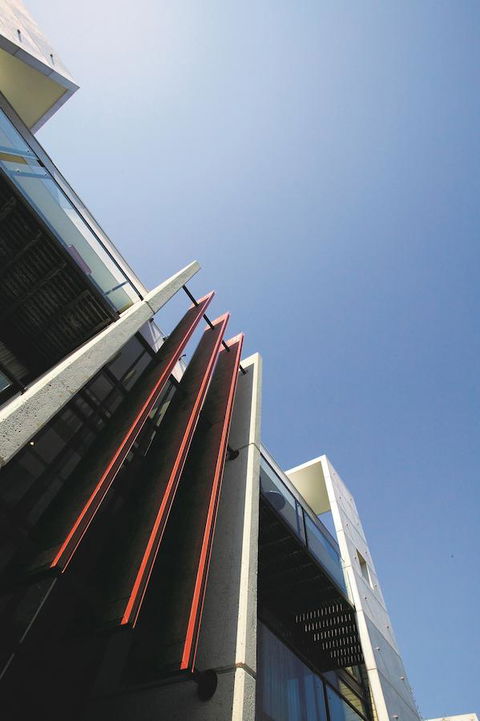 Phillip Island Apartments - Sunshine Coast Tourism 11