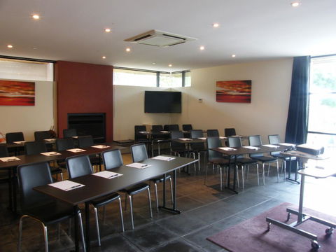 Phillip Island Apartments - Sunshine Coast Tourism 20