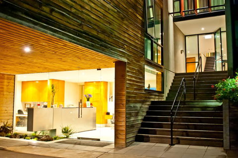 Phillip Island Apartments - Sunshine Coast Tourism 8