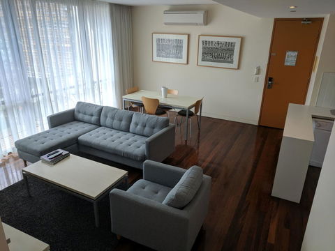 Phillip Island Apartments - Sunshine Coast Tourism 3