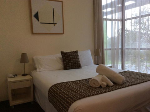 Phillip Island Apartments - Sunshine Coast Tourism 27