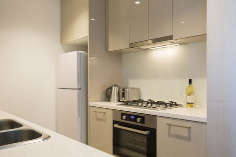City Tempo - Lonsdale St - Sunshine Coast Tourism 16