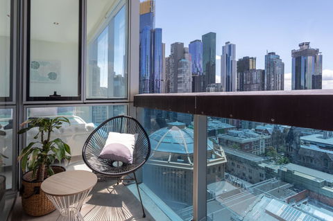 La Maison - Great View, Free Parking, Pool, Gym, Perfectly Located 2BR Apartment - Holiday Sunshine Coast 17