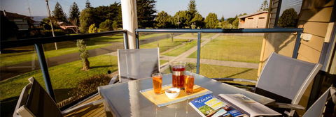 Rayville Boat Houses - Sunshine Coast Tourism 2