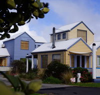 Rayville Boat Houses - Sunshine Coast Tourism