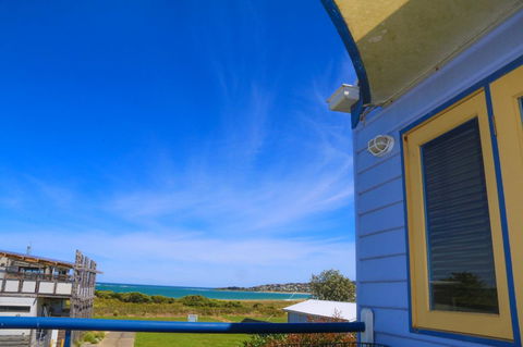 Rayville Boat Houses - Sunshine Coast Tourism 16