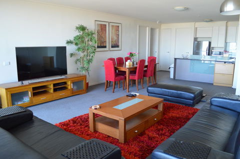 3BR Apartment At Victoria Tower Southbank - Sunshine Coast Tourism 0