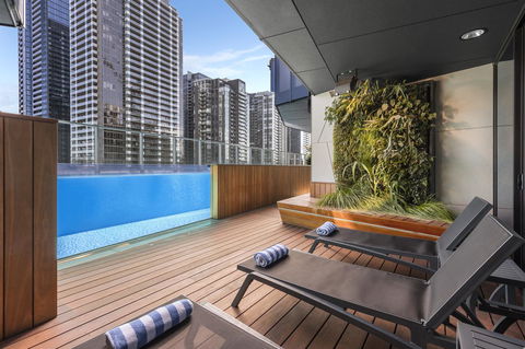 Imagine Marco - Sunshine Coast Tourism 30