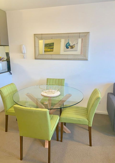 Luxury Apartments With View - Sunshine Coast Tourism 30