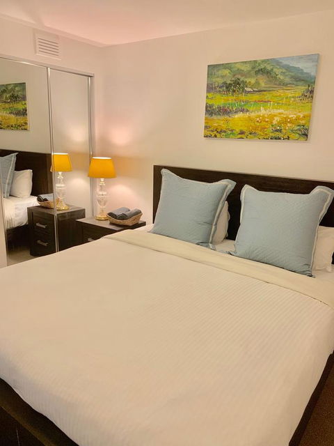 Luxury Apartments With View - Sunshine Coast Tourism 33