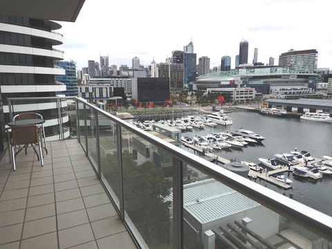AKOM AT Docklands - Holiday Sunshine Coast 0
