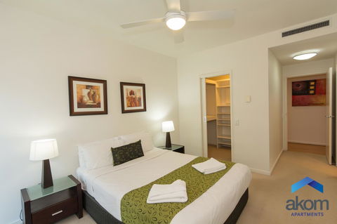AKOM AT Docklands - Holiday Sunshine Coast 10