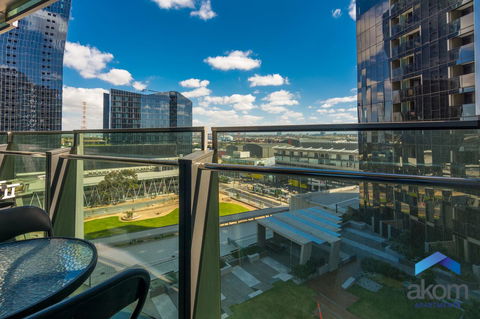AKOM AT Docklands - Holiday Sunshine Coast 19
