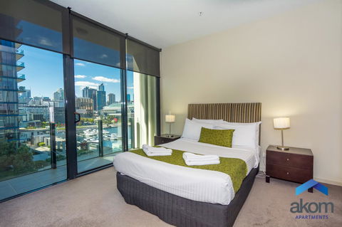 AKOM AT Docklands - Holiday Sunshine Coast 26