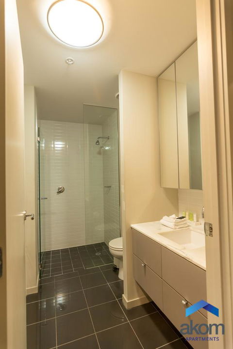 AKOM AT Docklands - Holiday Sunshine Coast 25