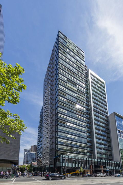 Wyndham Hotel Melbourne - Sunshine Coast Tourism 28