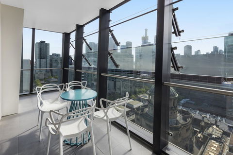 Wyndham Hotel Melbourne - Sunshine Coast Tourism 33