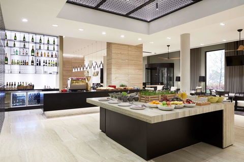 Hyatt Place Melbourne Essendon Fields - Holiday Sunshine Coast 6