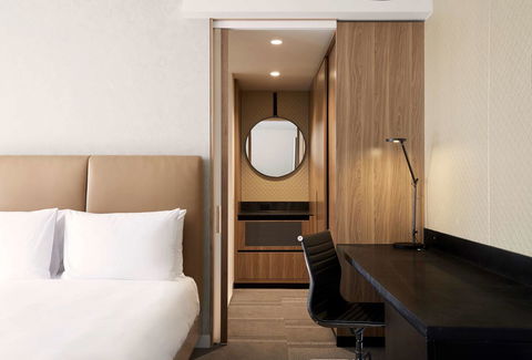 Hyatt Place Melbourne Essendon Fields - Holiday Sunshine Coast 4