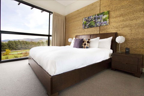 Balgownie Estate Yarra Valley - Sunshine Coast Tourism 18