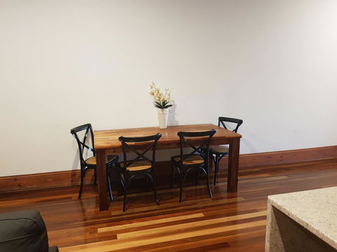 Sublime Spa Apartments - Holiday Sunshine Coast 6