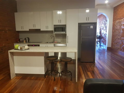Sublime Spa Apartments - Holiday Sunshine Coast 11