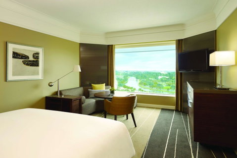 Grand Hyatt Melbourne - Holiday Sunshine Coast 8